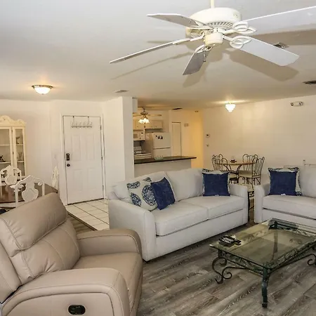 190 Anchorage Villa B